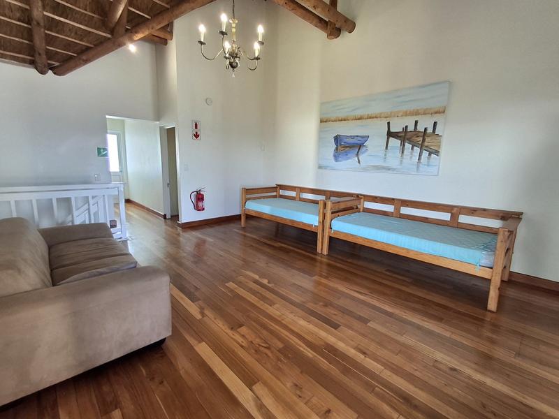 6 Bedroom Property for Sale in Duyker Eiland Western Cape